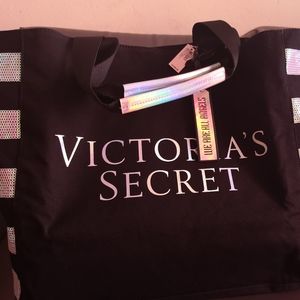 Victoria's secreta